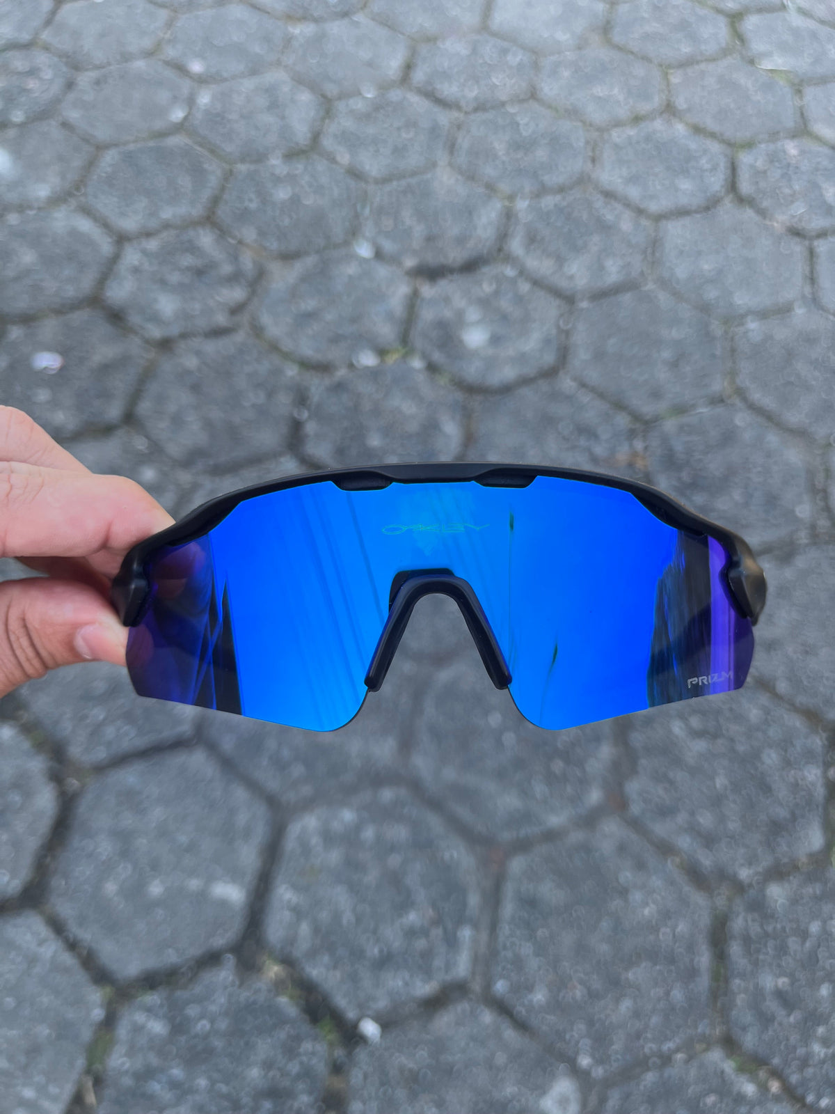 Radar Ev Black Neon Blue