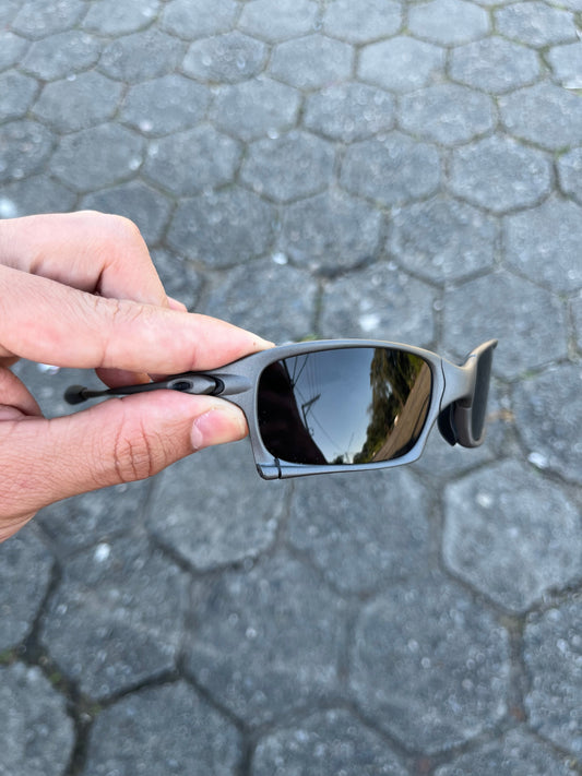X-Squared X-metal Cinza Fosco Black
